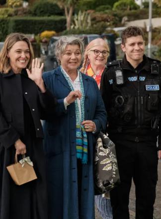 电影:天堂岛之外第四季